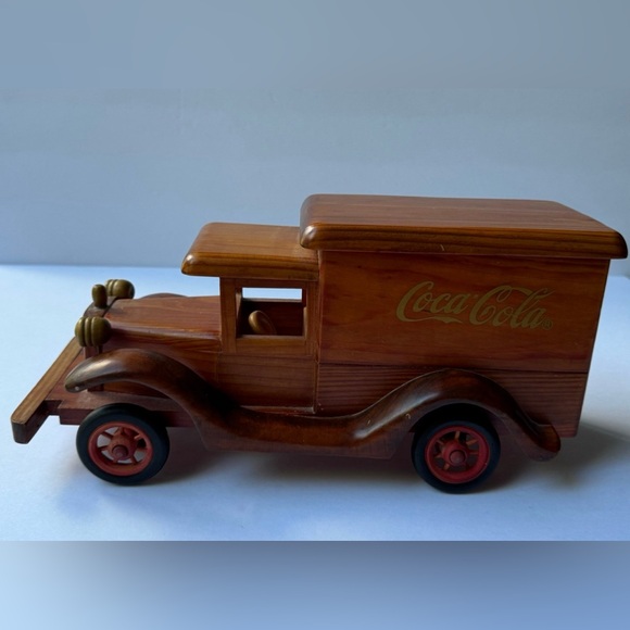 Vintage Rare Coca Cola Wooden Delivery Truck - Picture 1 of 7